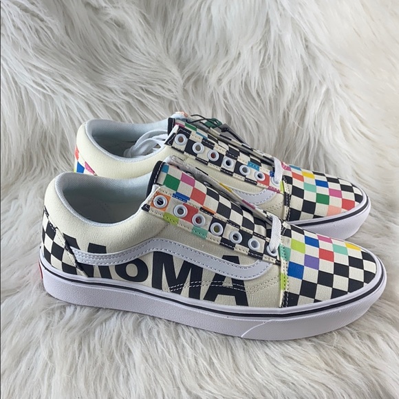 Vans Shoes - Vans Classic ComfyCush Old Skool x MoMA